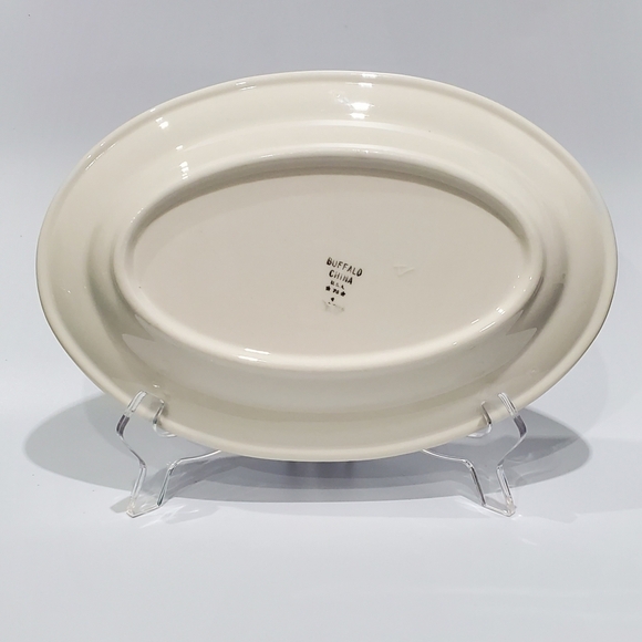 Blue Willow 10" x 6 7/8"" Oval Dish by Buffalo Pottery - Picture 6 of 14